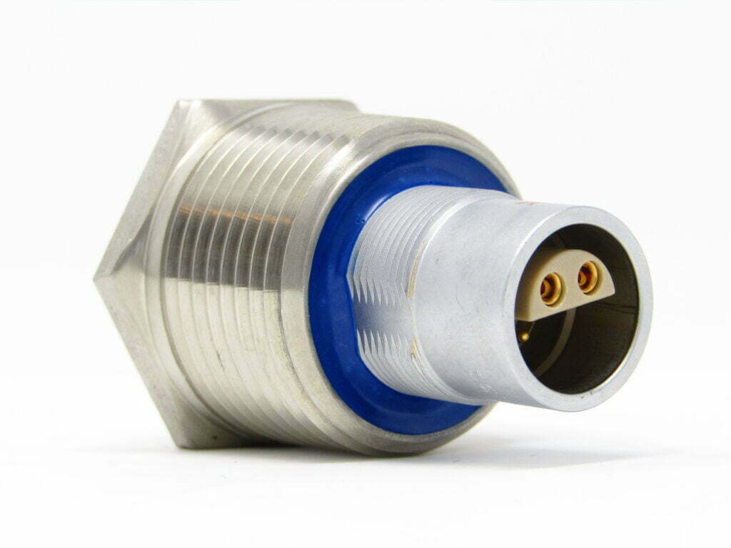 Hermetic push-pull connector with NPT threaded mechanical interface