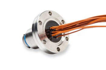 RBTW hermetic connector to thermocouple wire feedthrough with CF flange